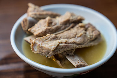 pp的八种姿态和打法：神秘英雄八面威风，赛场一展风采-1