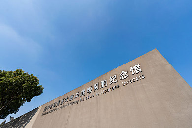 打扑克又疼又叫视频软件下载安装：手机游戏安装痛点？全新视频软件来帮忙-2