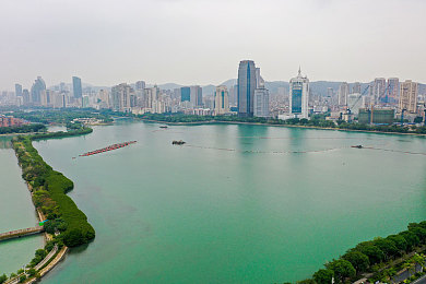 老汉和淑婷在厨房欢爱：老夫老妻厨房浪漫，重温初恋滋味-2