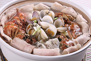 把坤坤 进甜甜圈里：明星坤坤助力，甜蜜冒险游戏吸睛-2