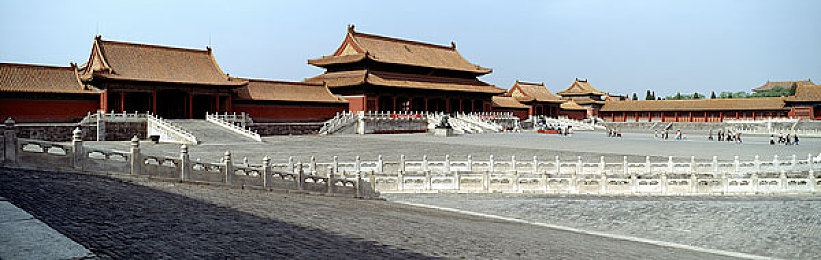 口述按摩师舔我做爱全过程：游戏新潮流：体验非同寻常的口述按摩师人生-2